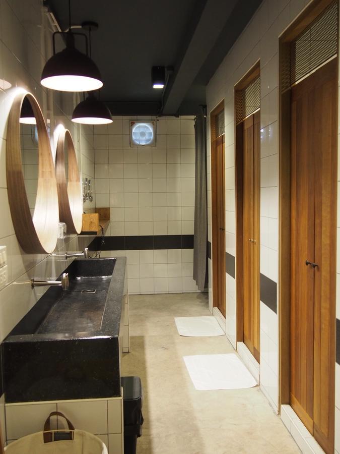 Bedgasm Hostel Chanthaburi Exterior photo